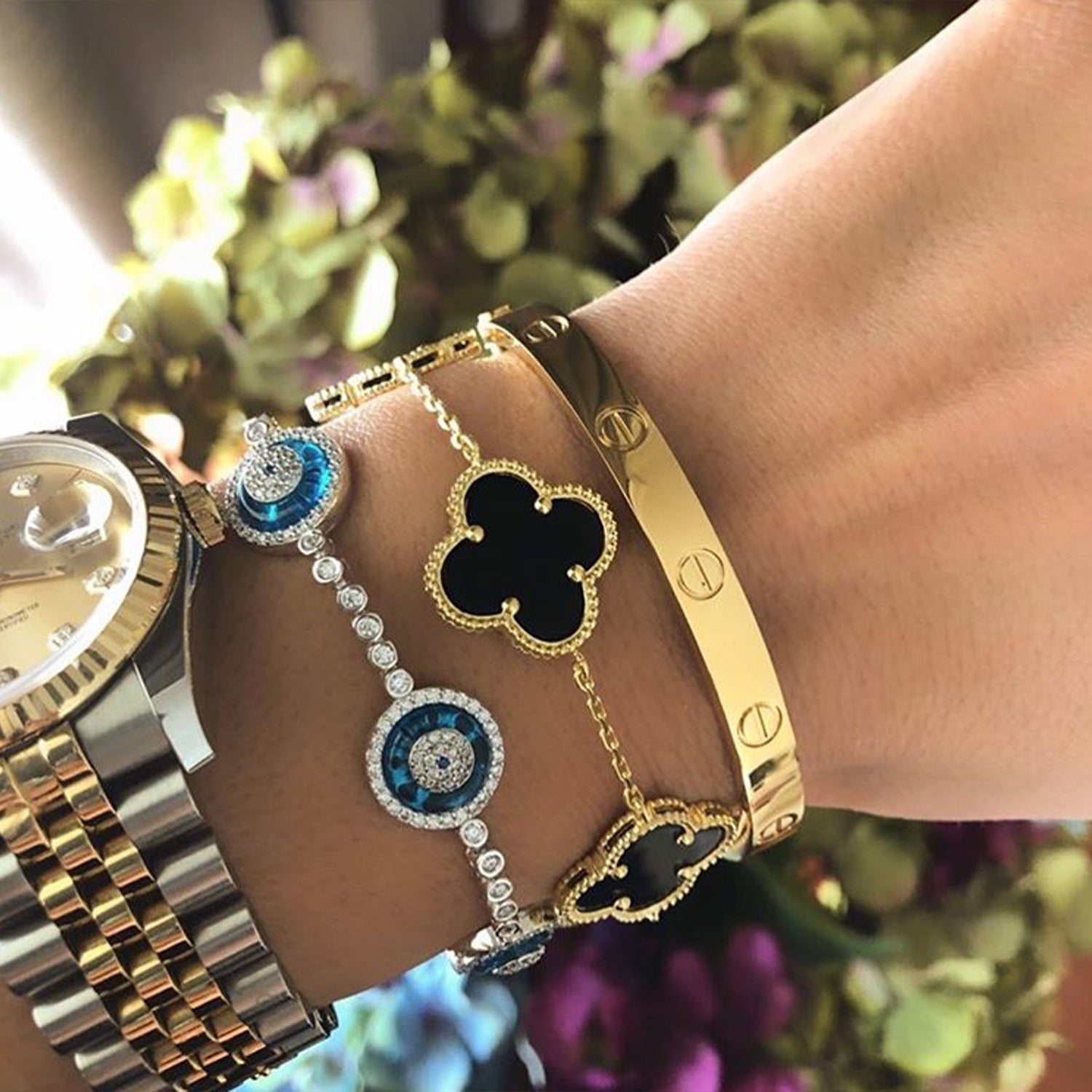 14k gold EYE DIAMOND PAVE BRACELET