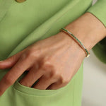 14k gold DIAMOND & EMERALD DOT BANGLE